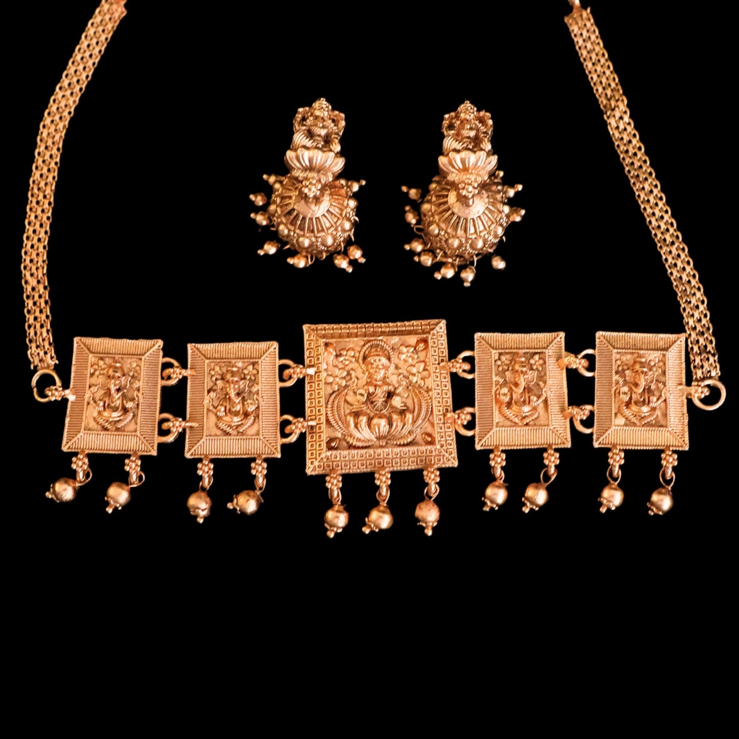 Gold plated Lakshmi design Party Wear Choker Set